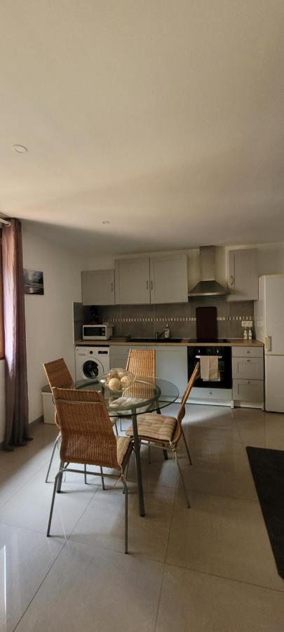 Charmant Duplex Au Coeur Du Village โคทินยัค ภายนอก รูปภาพ